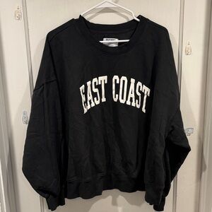 Old Navy Dark Grey 'East Coast' Women's Crew Neck Sweater